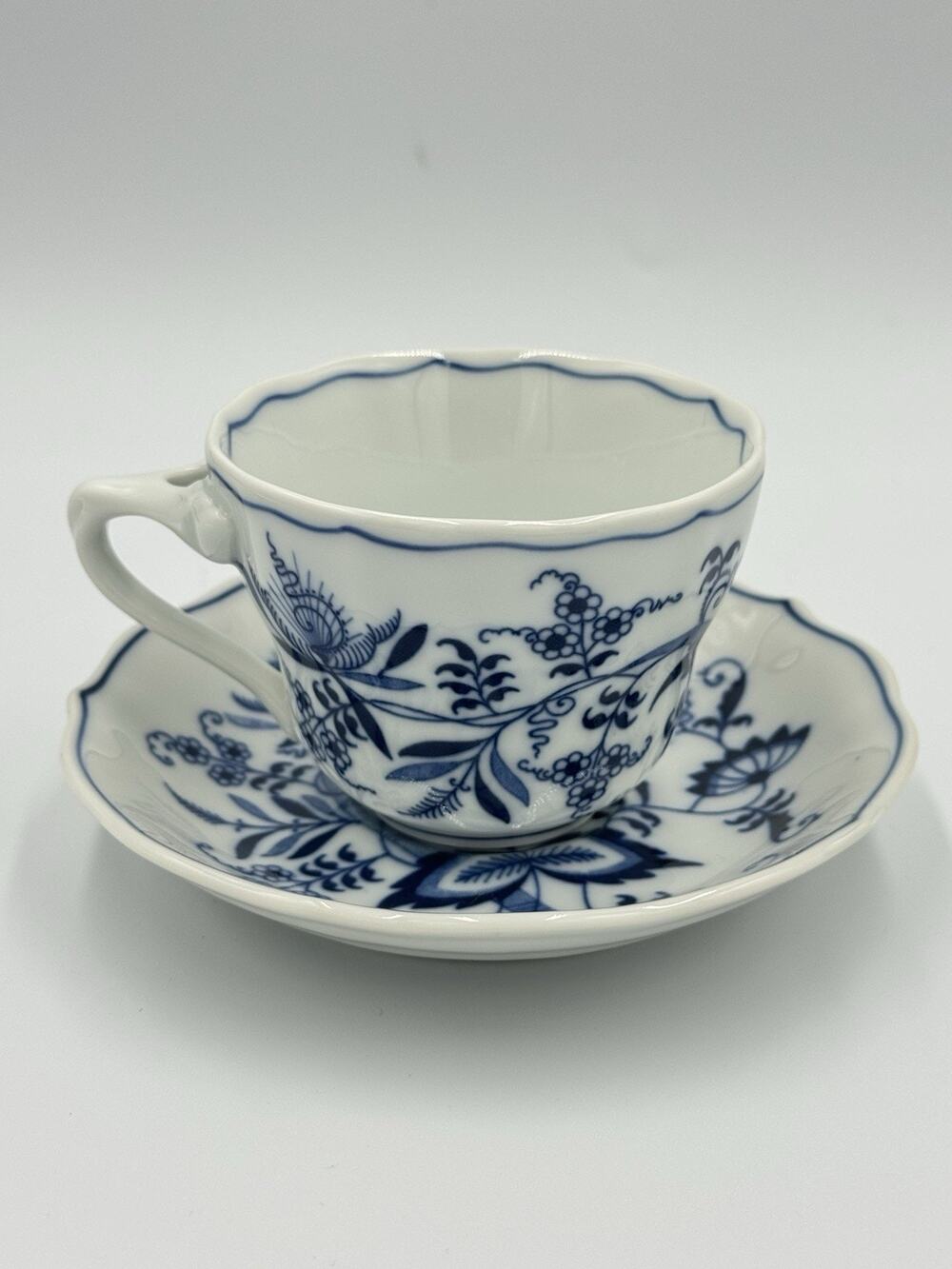 Vintage Blue Danube Blue Onion Tea Coffee Cup & Saucer Set - Japan